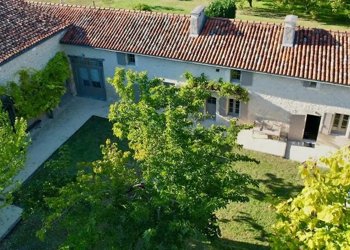 Сasa de vacaciones La Bastide - Grande Maison Au Calme *
