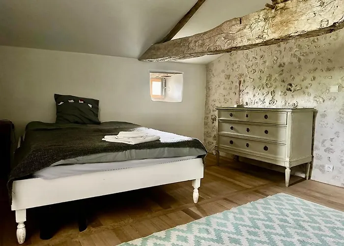 Сasa de vacaciones La Bastide - Grande Maison Au Calme